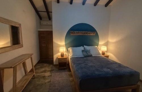 Santa Catalina Hotel | Tiki Lodge Hotel de Charme