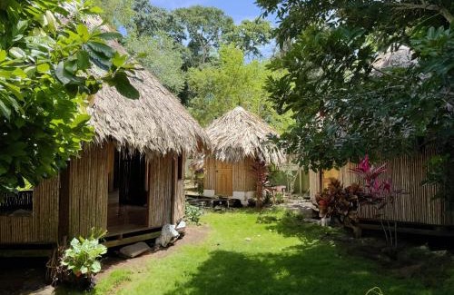 Puerto Viejo de Talamanca Casa | Tiki-Ti Tahitian Style Bungalows
