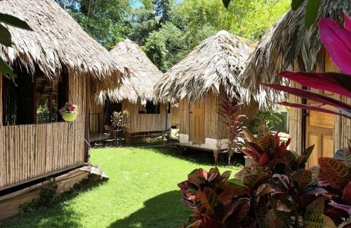 Puerto Viejo de Talamanca Casa | Tiki-Ti Tahitian Style Bungalows