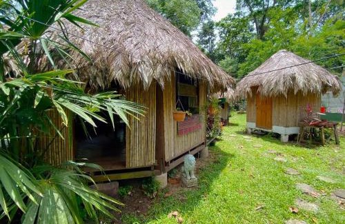 Puerto Viejo de Talamanca Casa | Tiki-Ti Tahitian Style Bungalows