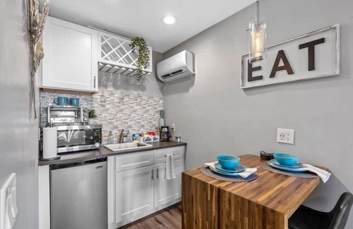 Lake Ridge Apartamento | Tilah Stays | 10 min to beach & nightlife