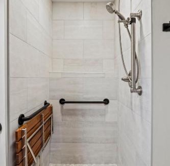 Colorado Springs Casa | Timber Lodge #17
