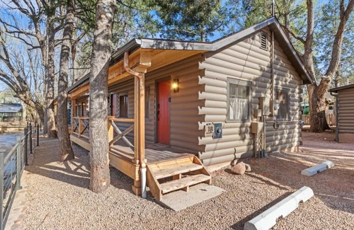 Colorado Springs Cabina | Timber Lodge Cabin #18