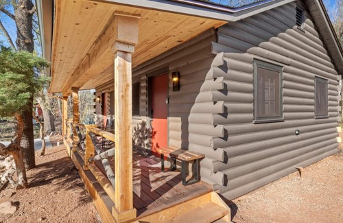 Colorado Springs Cabina | Timber Lodge Cabin #27