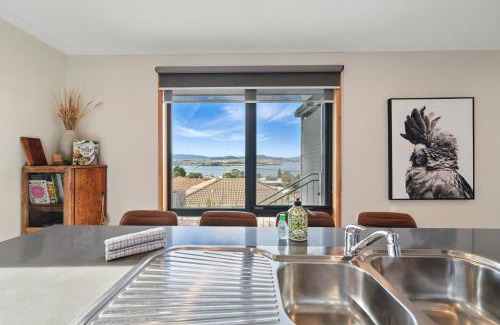 Midway Point Casa | Timber Mill House - 2 Bedroom House