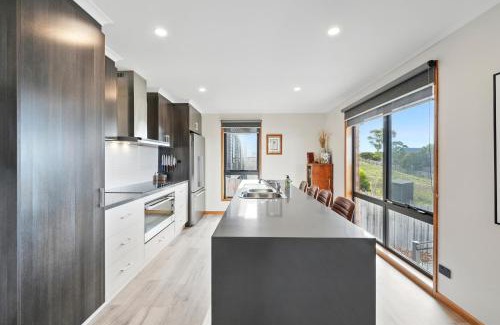 Midway Point Casa | Timber Mill House - 2 Bedroom House