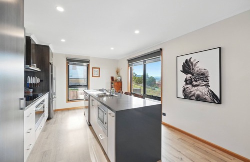 Midway Point Casa | Timber Mill House - 2 Bedroom
