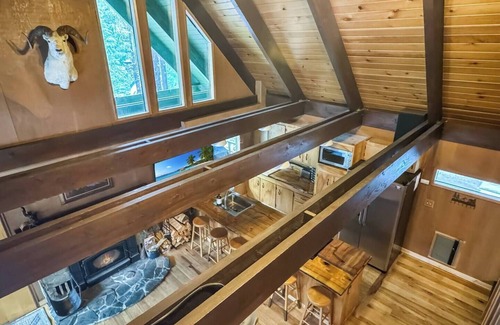 Government Camp Casa | Timberline Family Cabin for 12! 2min to Shuttle