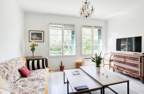 Rueil-Malmaison Apartamento | Time of travel