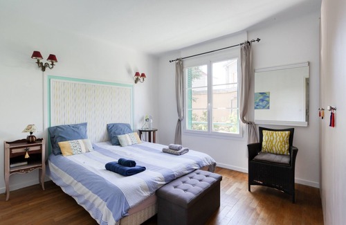 Rueil-Malmaison Apartamento | Time of Travel - à 20min des Champs-Élysées