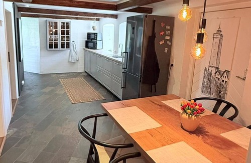 Esbjerg Municipality Apartamento | Time out in the 400-year-old farm