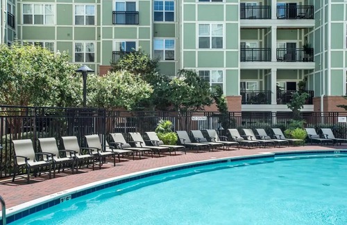 Eisenhower East Apartamento | Time to Relax/Cozy Old Town LOFT