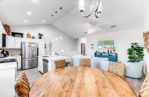 Corpus Christi Casa | Time to Unwind & Recharge at this Pet-Friendly home that's Close to the Beach
