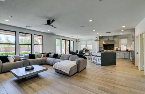 Desert Hills Casa | Timeless 3 Bed 2 Bath Sanctuary