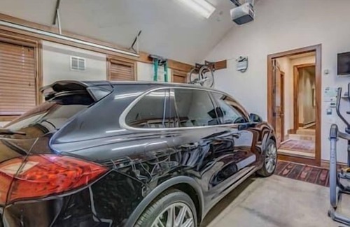 Downtown Casa | TIMELESS 5 BEDROOM-8 BATH MOUNTAIN HOME ASPEN, CO!