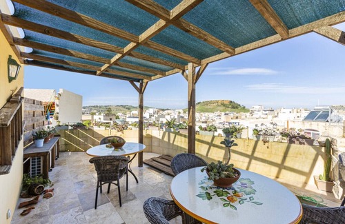 Victoria Apartamento | Timeless Elegance: 900-Year-Old Renovated Studio