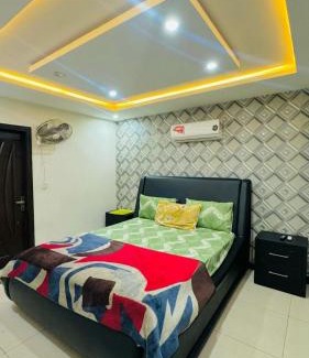 Bahria Town Apartamento | Timeless Hotel & Apartments