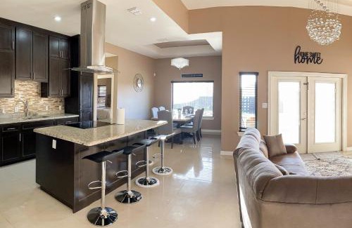 Brownsville Casa | Timeless Memories