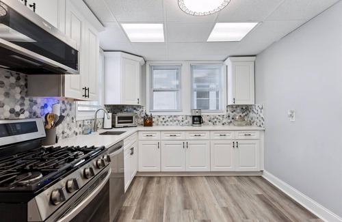 Cape May - Wildwood Casa | Timeless Victorian Home, Just Two Blocks from the Beach & Boardwalk
