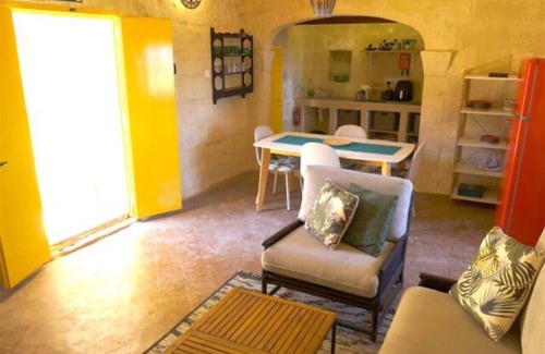 San Lawrenz Casa | Timeless Village Hideaway