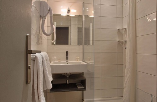 Republique–Point-du-Jour Hotel | Timhotel Boulogne Rives de Seine