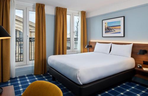 Saint-Vincent-de-Paul Hotel | Timhotel Paris du Gare du Nord