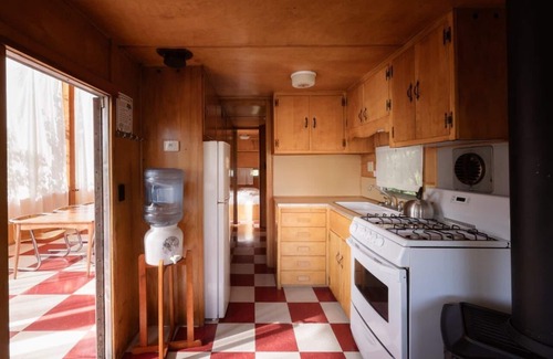 Mara Cabina | Tin Poppy - Glamping en Larch Hills a 25 minutos de Salmon Arm