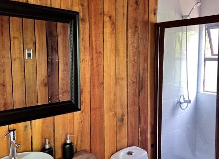 Bajos de Lircay Apartamento | Tinaja de bienvenida - Salto la Placeta-Le Petit Chalet