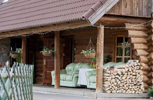 Rouge Casa | Tindioru Holiday House