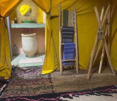 Zaouia De Sidi El Mokhtar Ben Ali Otro | Tinfou desert camp
