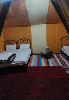 Zaouia De Sidi El Mokhtar Ben Ali Otro | Tinfou desert camp