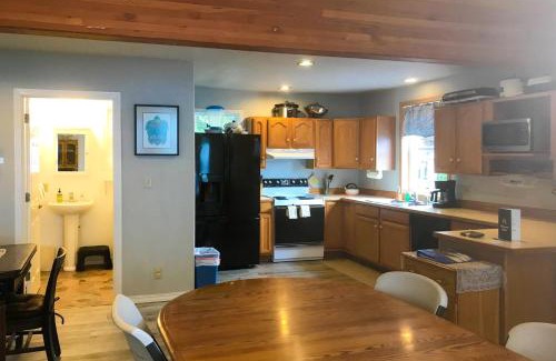 Long Beach Casa | Tinker House and Tinker House Cottage