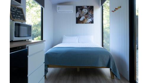 Ettrick Casa | Tiny Away Benger Garden 2 by Tiny Away