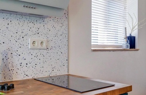 Petten Casa | Tiny Beach House Petten offers the ultimate vacation experience for couples seeking peace, space and natural beauty