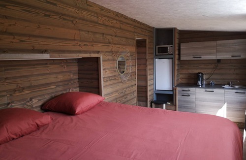 Saint-Leonard-des-Bois Cama Y Desayuno | La Belle Planque-Habitacion Doble-Baño con bañera-Confortable-Vista al Jardín