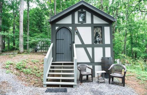 Sevierville Casa | Tiny Home Cottage Near the Smokies #8 Helga