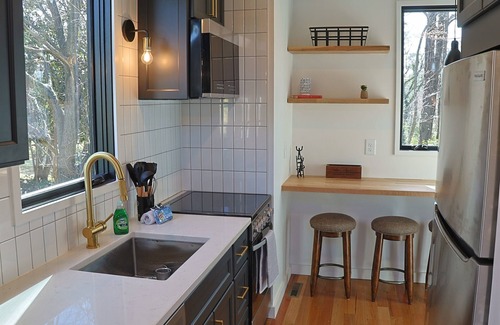 Durham Casa | Tiny Home in the Bull City-Walk to Duke Hospital