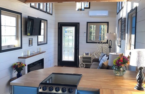 Mount Jackson Cabaña | Tiny Homes