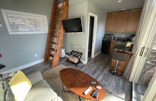Asheville Cabaña | Venta de invierno Tiny House, Big Views! 8 min. al centro