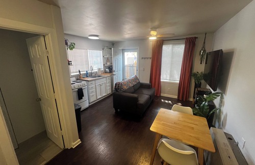 West Colorado Springs Casa | Tiny House centrally located from Garden of the Gods, Red Rocks, Manitou Springs