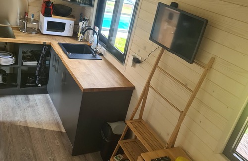 Saint-Martin-au-Bosc Cabina | Tiny house with pool and jacuzzi
