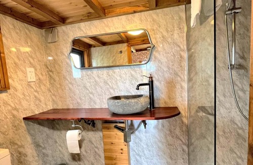 Llanybri Casa | Pequeña casa-jacuzzi-St Clears-Pembrokeshire-Tenby