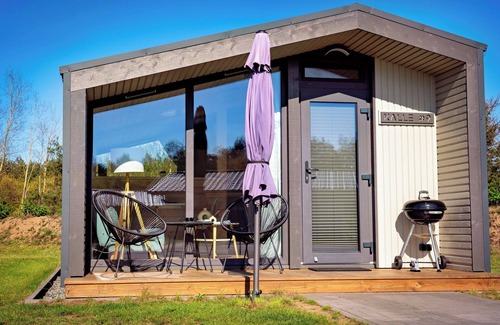 Klitten Casa | Tiny House Kalle #9 at Bärwalder See – SKAN-PARK