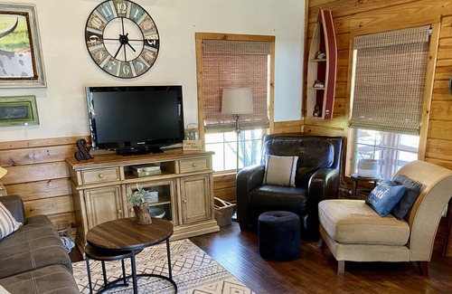 Proctor Casa | Tiny House on the beautiful Illinois River near Tahlequah