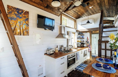 Cascade-Chipita Park Casa | Tiny House in the Big Mountains with Hot Tub & EV Charger! Near CO Springs!