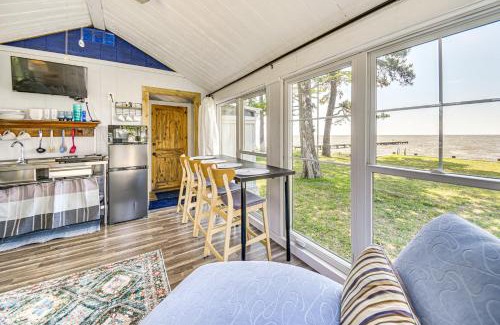 Albemarle Sound Casa | Tiny House with Big Views Cabin in Shiloh!