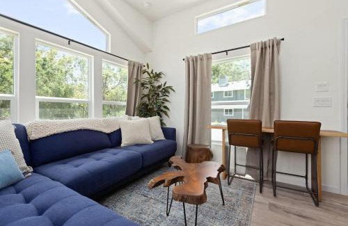 Three Rivers Casa | Tiny River House