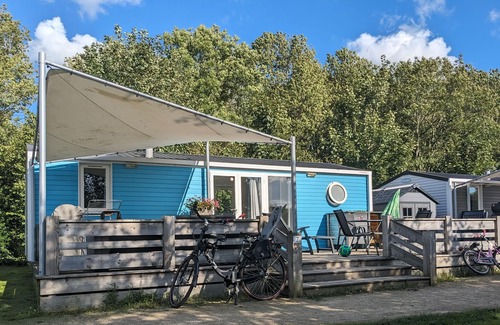 Kropswolde Chalet De Esquí | Tiny Solhouse in Natuur Vlakbij Groningen 5 Sterren Camping