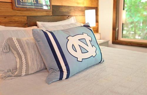 Bynum Apartamento | Tiny Tarheel Cozy Retreat Near UNC Tiny House