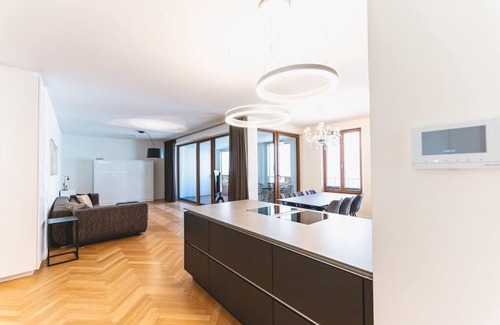 Innere Altstadt Apartamento | TIP! Design trifft Lage 120 qm Premium Apartment